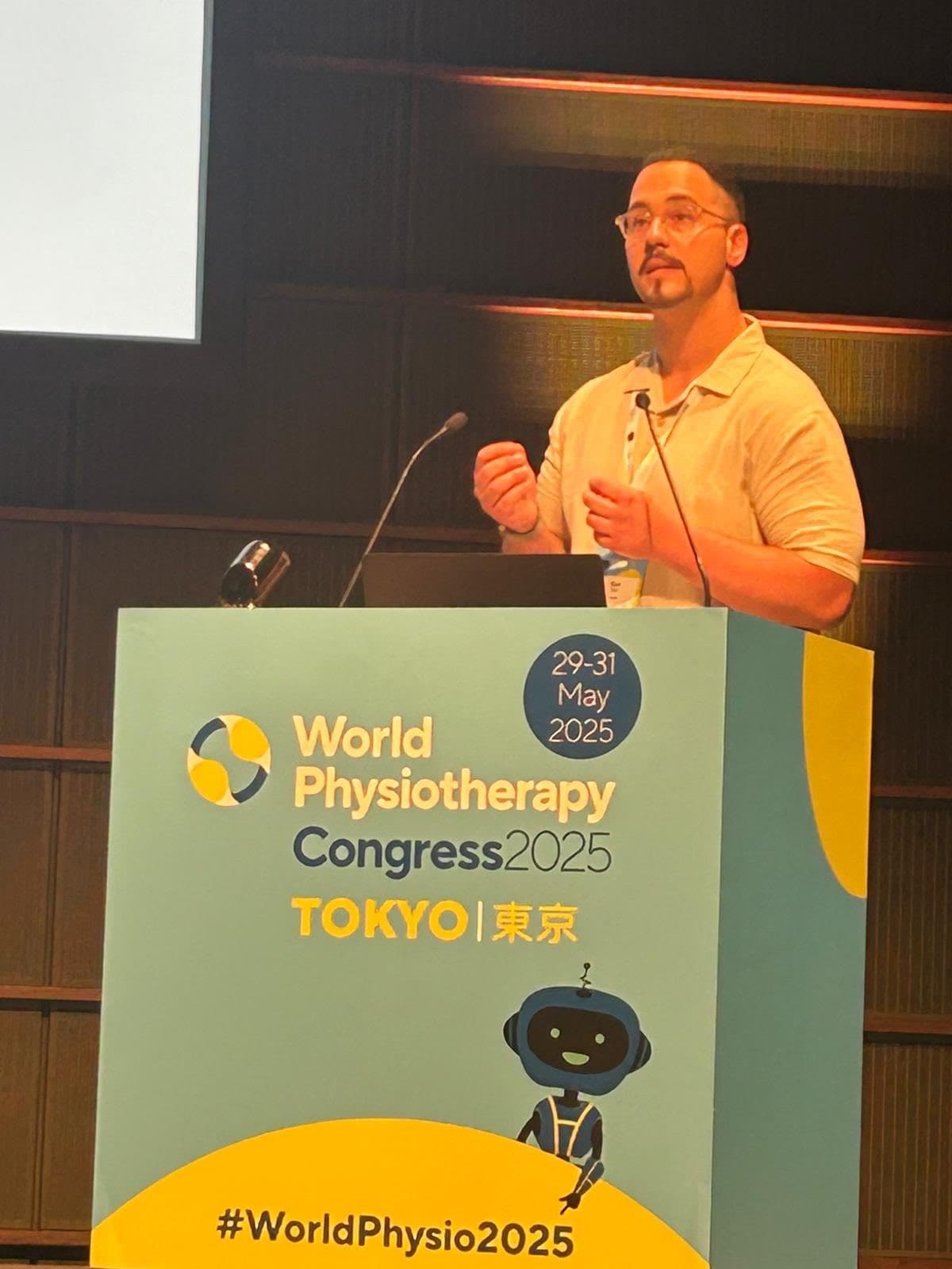 אייל איז׳ק, הרצאה בכנס World Physiotherapy Congress