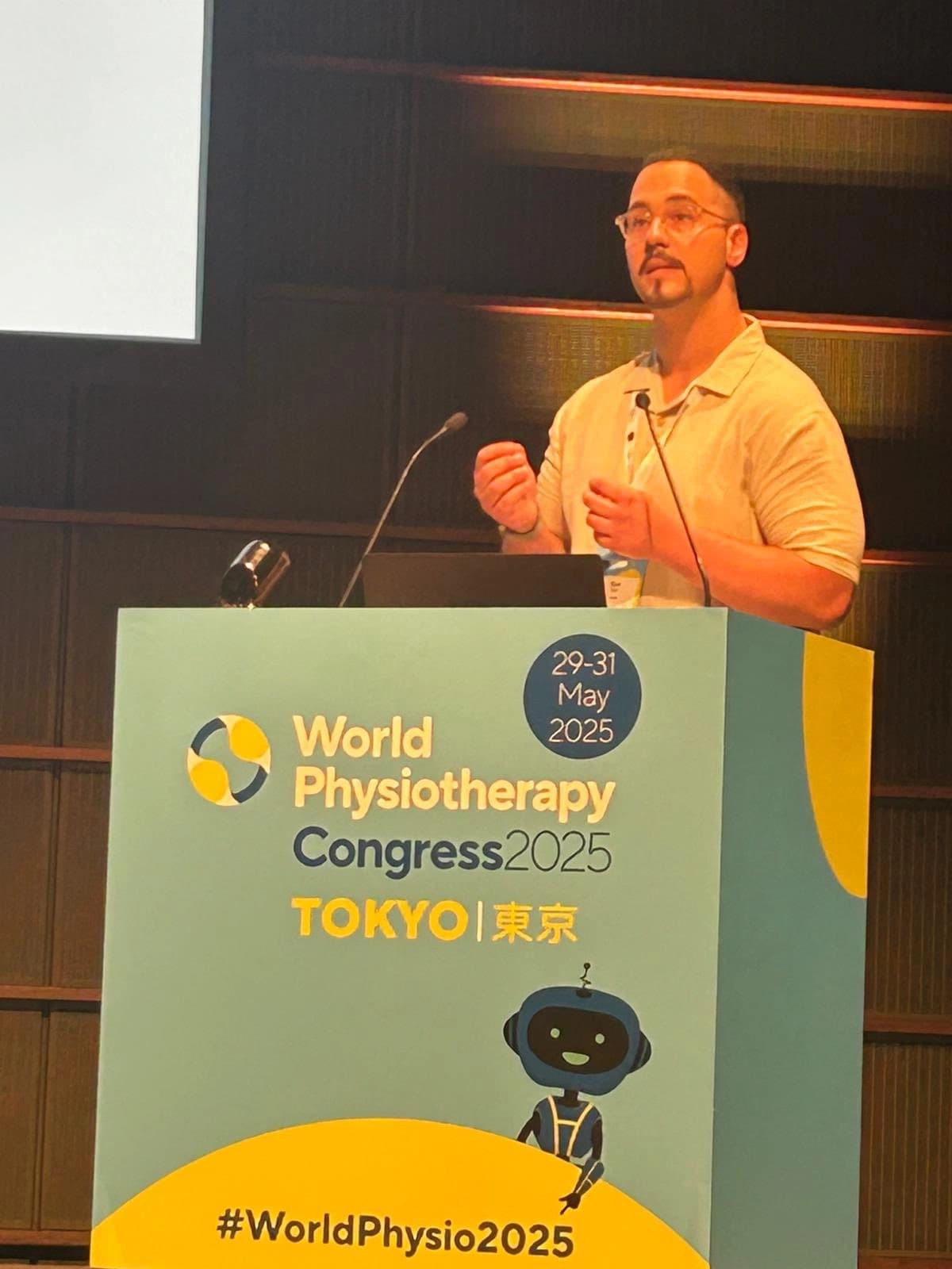 אייל איז׳ק, הרצאה בכנס World Physiotherapy Congress